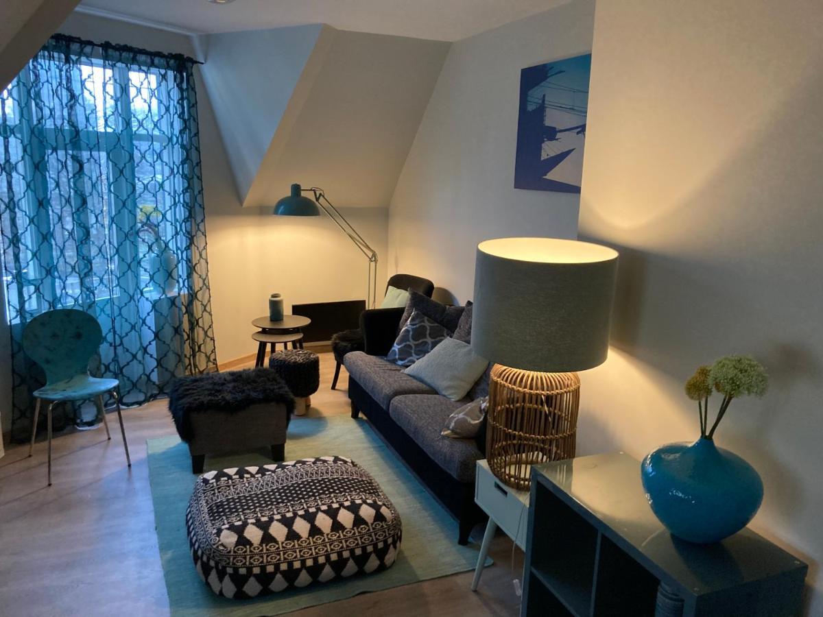 Downtown Historical House With Renovated Apartments 올레순 외부 사진